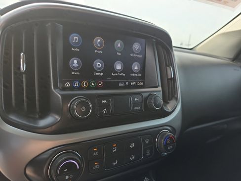 Used 2022 Chevrolet Colorado ZR2 AWD/4WD image 9