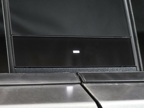 Used 2025 Tesla Cybertruck AWD Crew Cab image 19