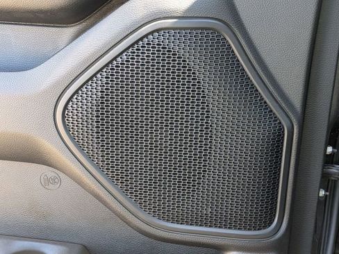 Certified 2019 RAM 1500 Big Horn AWD/4WD image 16