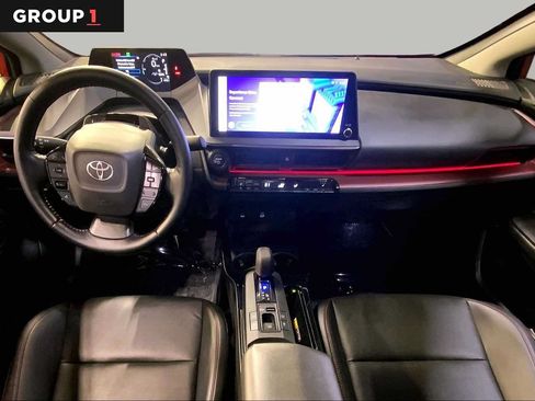 Used 2024 Toyota Prius Prime FWD image 30