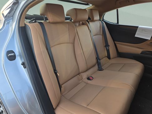 Certified 2023 Lexus ES 350 w/ Premium Package FWD image 31