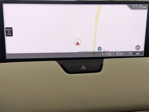 Used 2024 MAZDA CX-90 3.3 Turbo w/ Premium Plus Pkg image 23