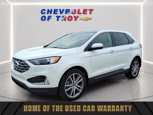Used 2022 Ford Edge Titanium w/ Cargo Accessory Package AWD/4WD image 4