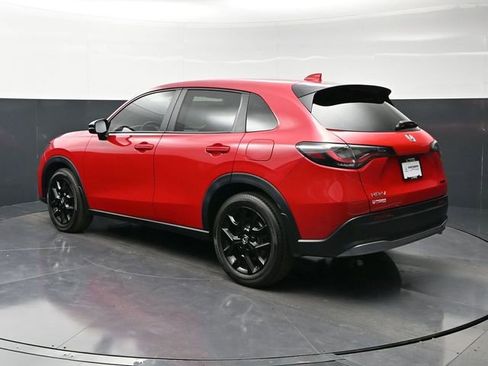 Used 2024 Honda HR-V Sport image 8