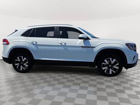 Used 2020 Volkswagen Atlas Cross Sport SE AWD/4WD image 4