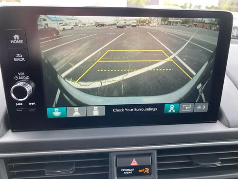 Certified 2024 Honda Pilot EX-L image 19