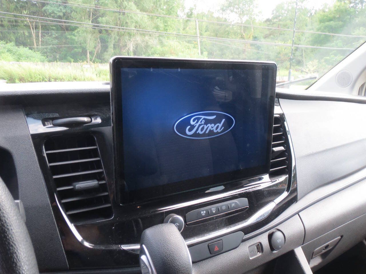 Used 2024 Ford Transit 350 XLT RWD image 24