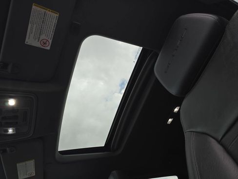 Used 2023 GMC Sierra 2500 Denali image 27