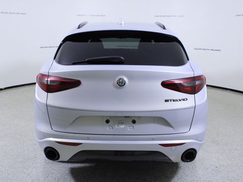 Used 2020 Alfa Romeo Stelvio Sport w/ Quick Order Package 22K Sport image 6