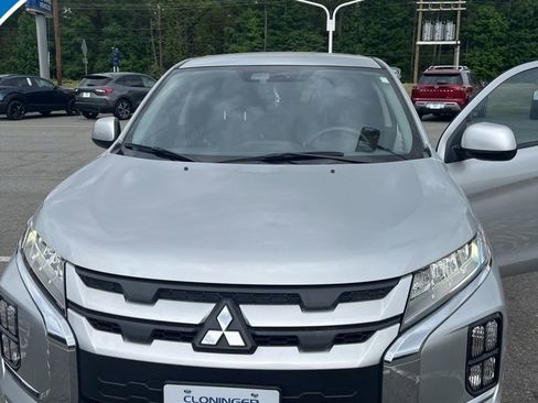 Used 2024 Mitsubishi Outlander Sport LE AWD/4WD image 1