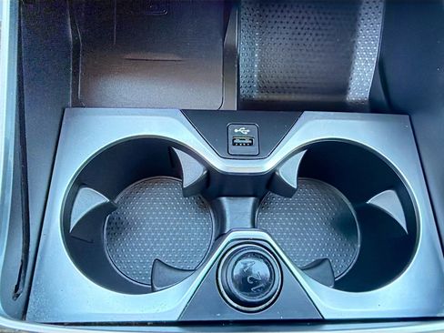 Used 2023 BMW X7 xDrive40i image 31