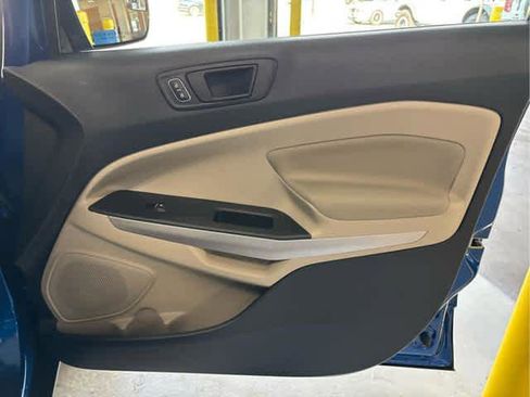 Used 2022 Ford EcoSport S image 33