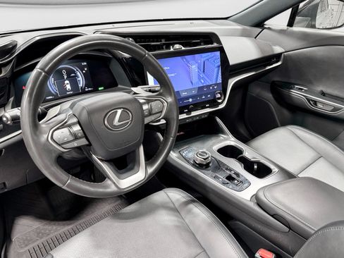 Used 2023 Lexus RZ 450e Premium w/ Technology Package AWD/4WD image 17