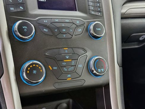 Used 2020 Ford Fusion S FWD image 15