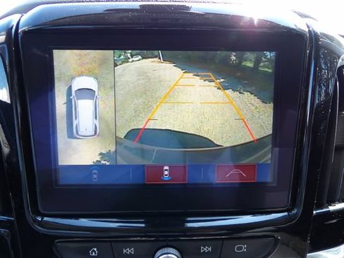 Used 2019 Chevrolet Traverse LT w/ LT Premium Package FWD image 33