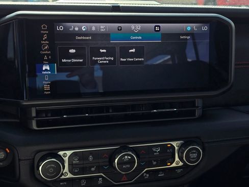 Used 2024 Jeep Wrangler Unlimited Rubicon image 31