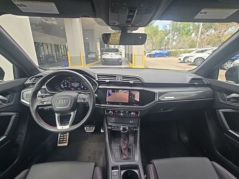 Used 2025 Audi Q3 2.0T Premium Plus image 27