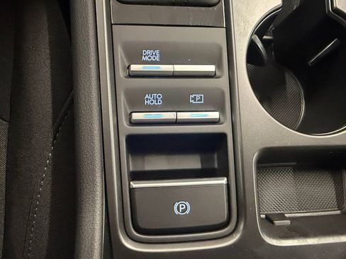 Used 2025 Hyundai Sonata SE FWD image 37