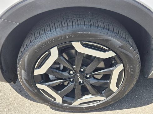 Used 2023 Kia Telluride S AWD/4WD image 11