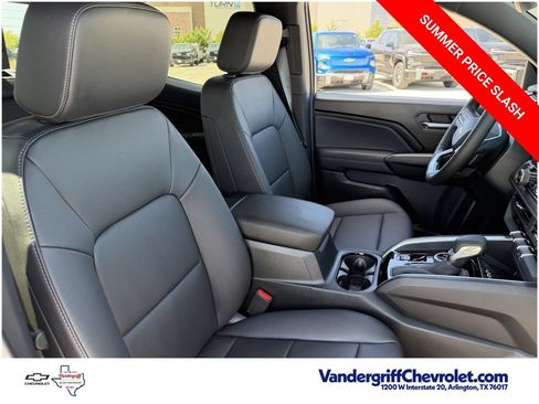 New 2026 Chevrolet Colorado LT w/ LT Convenience Package AWD/4WD image 23
