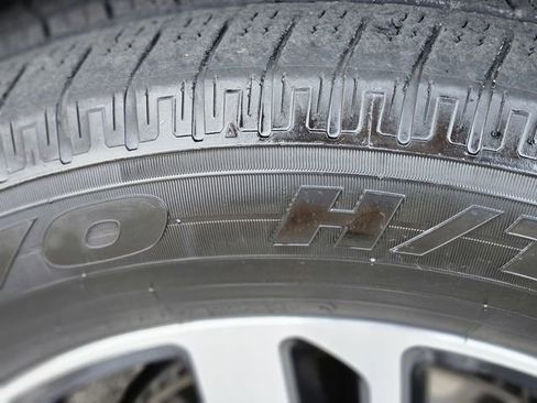 Used 2024 Ford Expedition Max Limited image 12