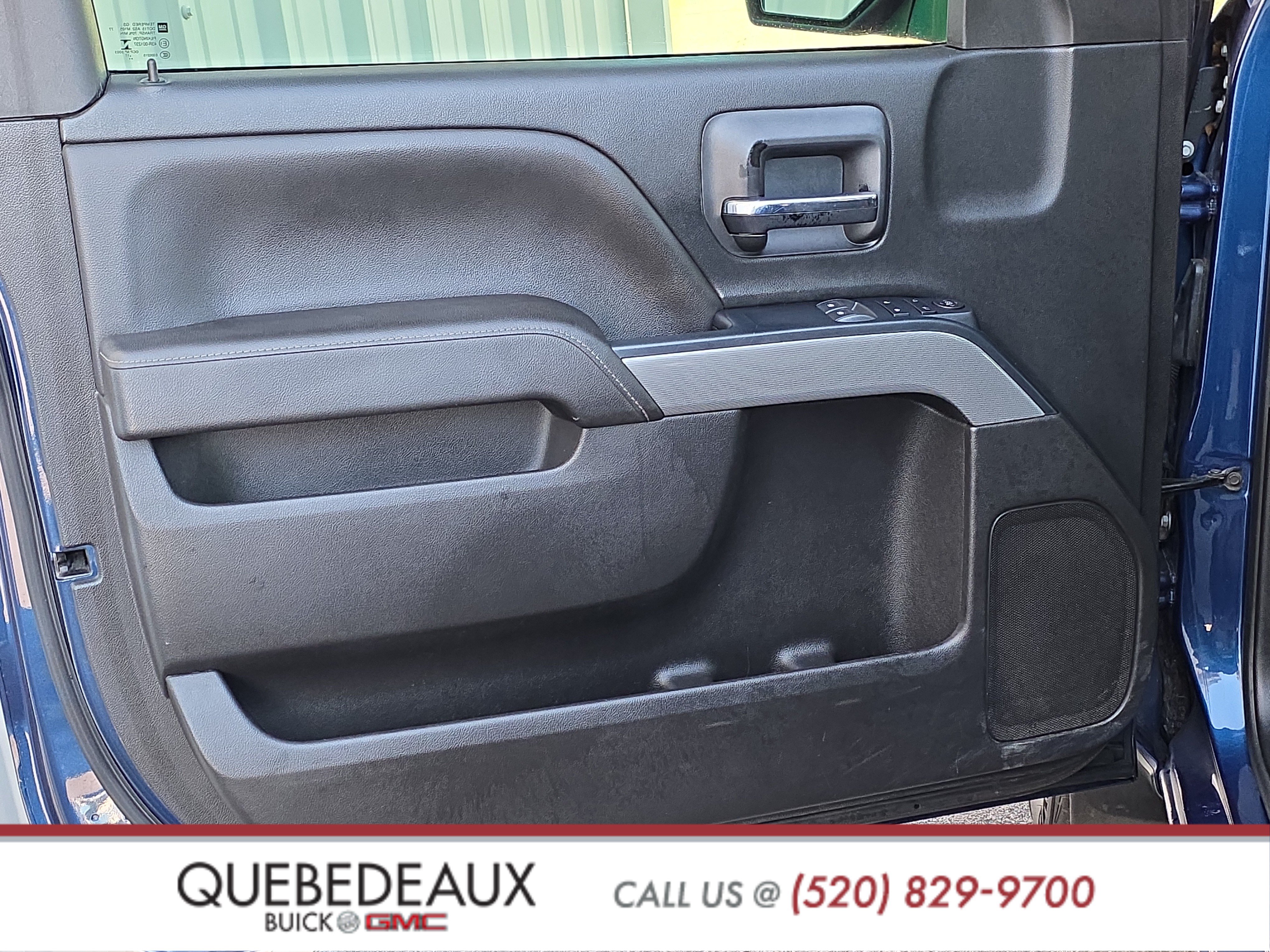 Used 2018 Chevrolet Silverado 1500 LT w/ LT Convenience Package AWD/4WD image 10
