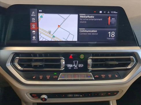 Used 2019 BMW 330i xDrive Sedan w/ Convenience Package image 15