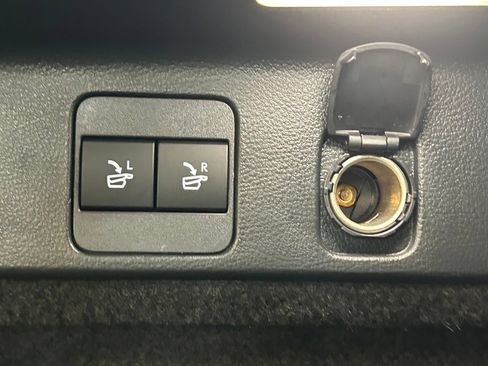 Used 2023 Lexus RX 350 Premium w/ Cold Area Package AWD/4WD image 33