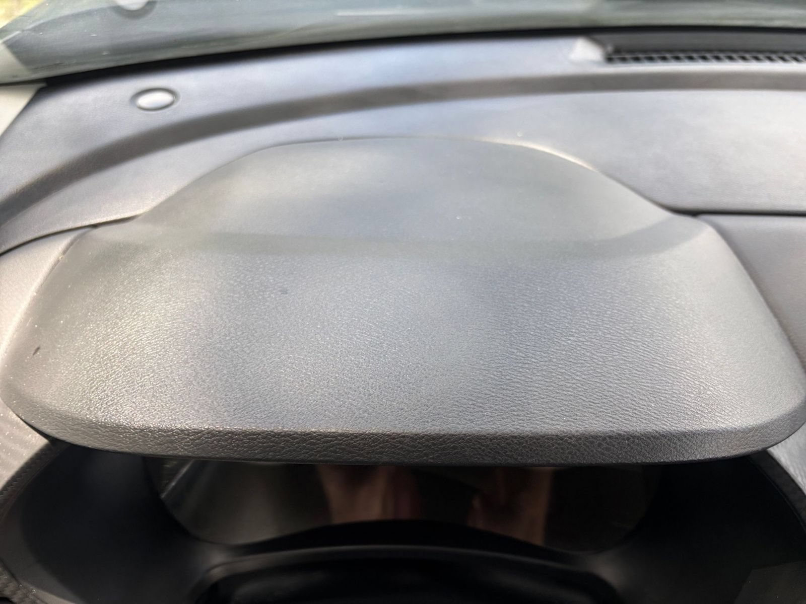 Used 2025 Nissan Sentra S FWD image 32