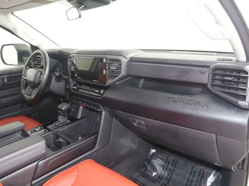 Used 2024 Toyota Tundra SR AWD/4WD image 40
