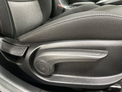 Used 2022 Kia Forte LXS FWD image 24