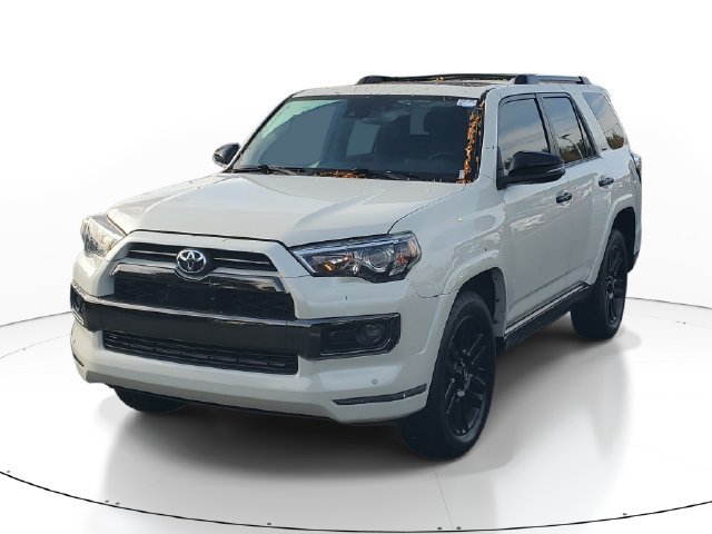 Used 2020 Toyota 4Runner 4WD image 2