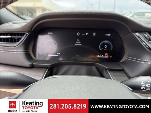 Used 2026 Jeep Grand Cherokee L Limited w/ Limited Altitude Package AWD/4WD image 24