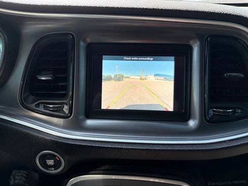 Used 2019 Dodge Challenger R/T RWD image 32