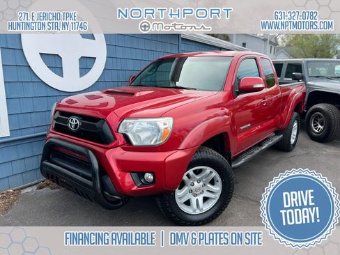 Used 2013 Toyota Tacoma 4x4 Access Cab V6 w/ TRD Sport Pkg image 1