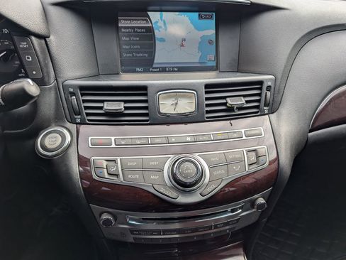 Used 2014 INFINITI Q70 3.7 w/ Premium Package image 23