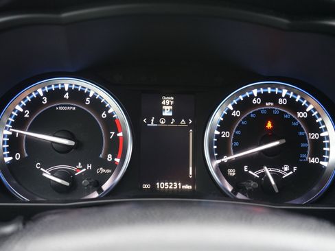 Used 2015 Toyota Highlander XLE image 28