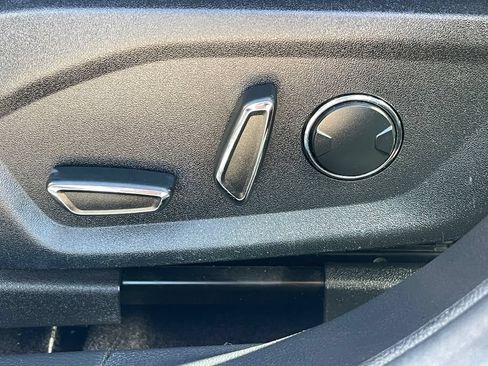 Used 2017 Ford Fusion Titanium FWD image 21