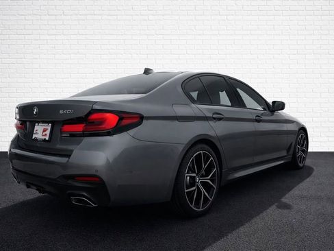 Used 2021 BMW 540i xDrive w/ M Sport Package image 4