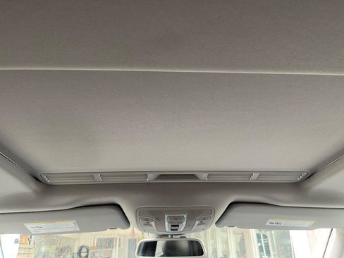 Used 2014 Mercedes-Benz GL 450 4MATIC image 11