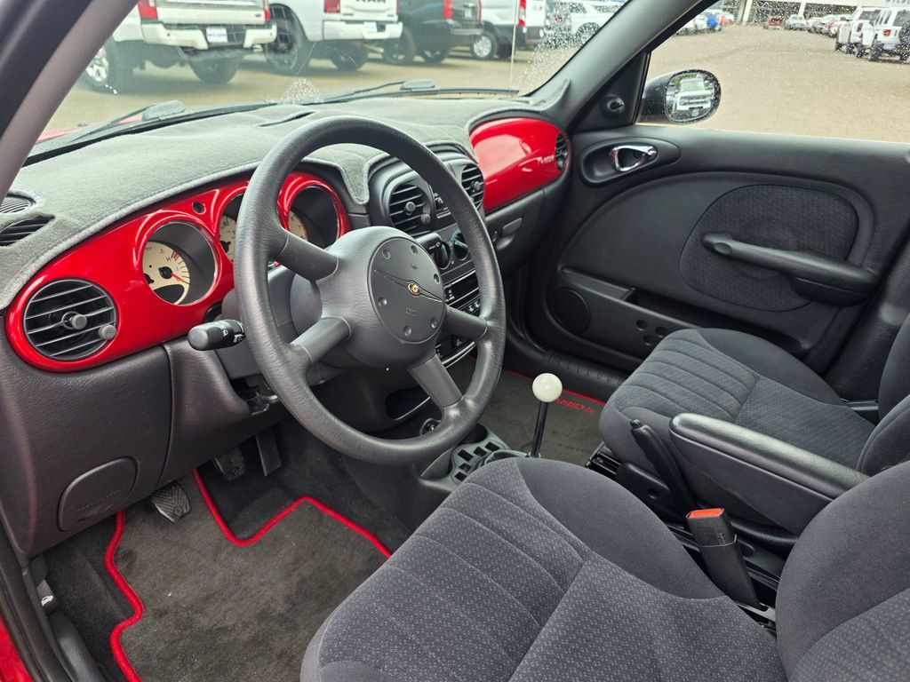 Used 2003 Chrysler PT Cruiser FWD image 9