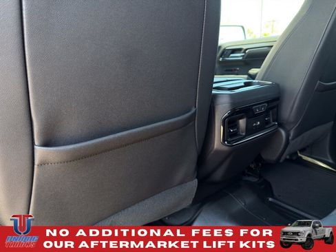 Used 2024 GMC Sierra 1500 AT4 w/ Technology Package AWD/4WD image 24