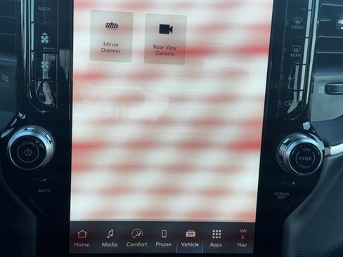 New 2026 RAM 2500 Big Horn AWD/4WD image 32