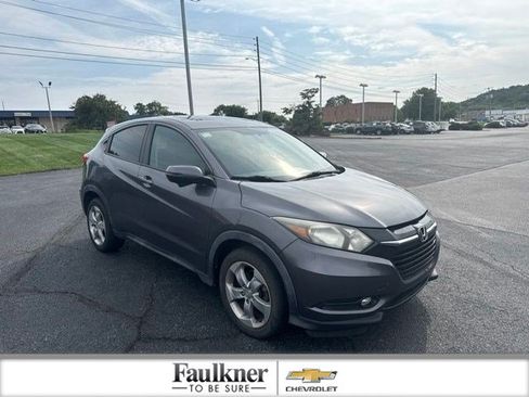 Used 2016 Honda HR-V EX image 1