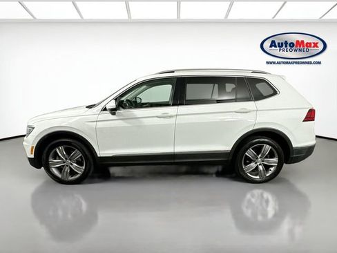 Used 2019 Volkswagen Tiguan SEL Premium w/ 3rd Row Seat Package AWD/4WD image 9