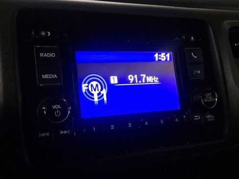 Used 2022 Honda HR-V LX image 16