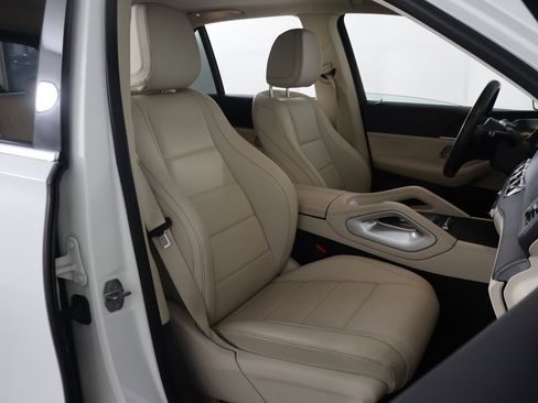 Used 2020 Mercedes-Benz GLE 350 GLE 350 w/ Premium Package image 30