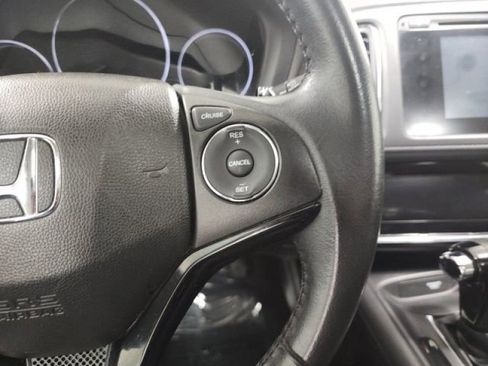 Used 2018 Honda HR-V EX-L image 29