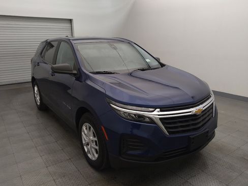 Used 2022 Chevrolet Equinox LS AWD/4WD image 13