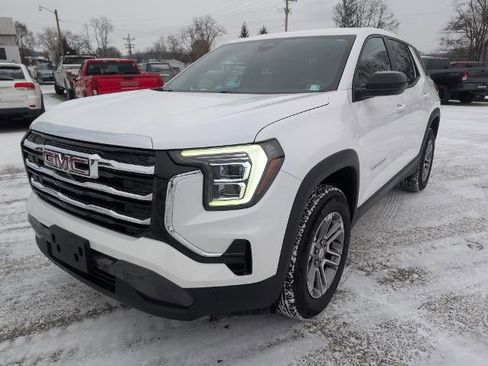 Used 2025 GMC Terrain Elevation image 1